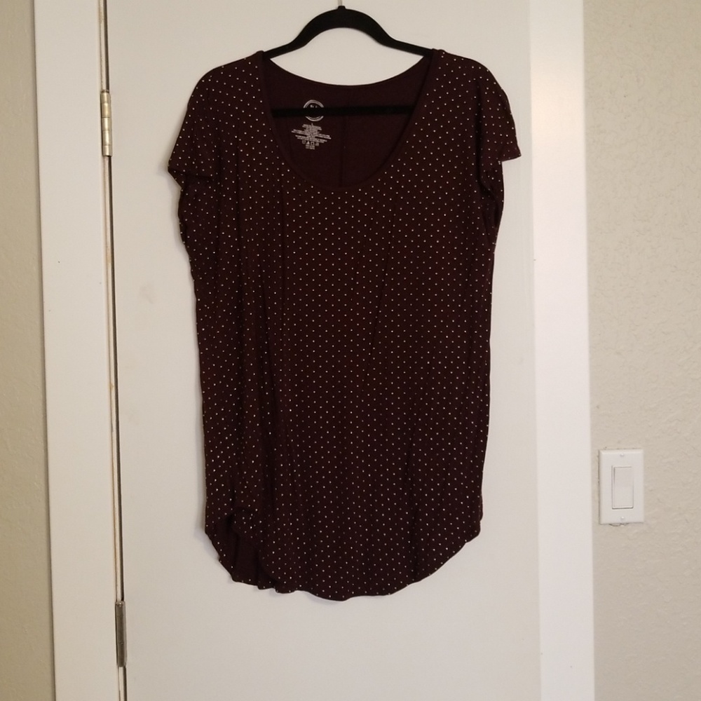 Cap sleeve wine and gold dress shirt.